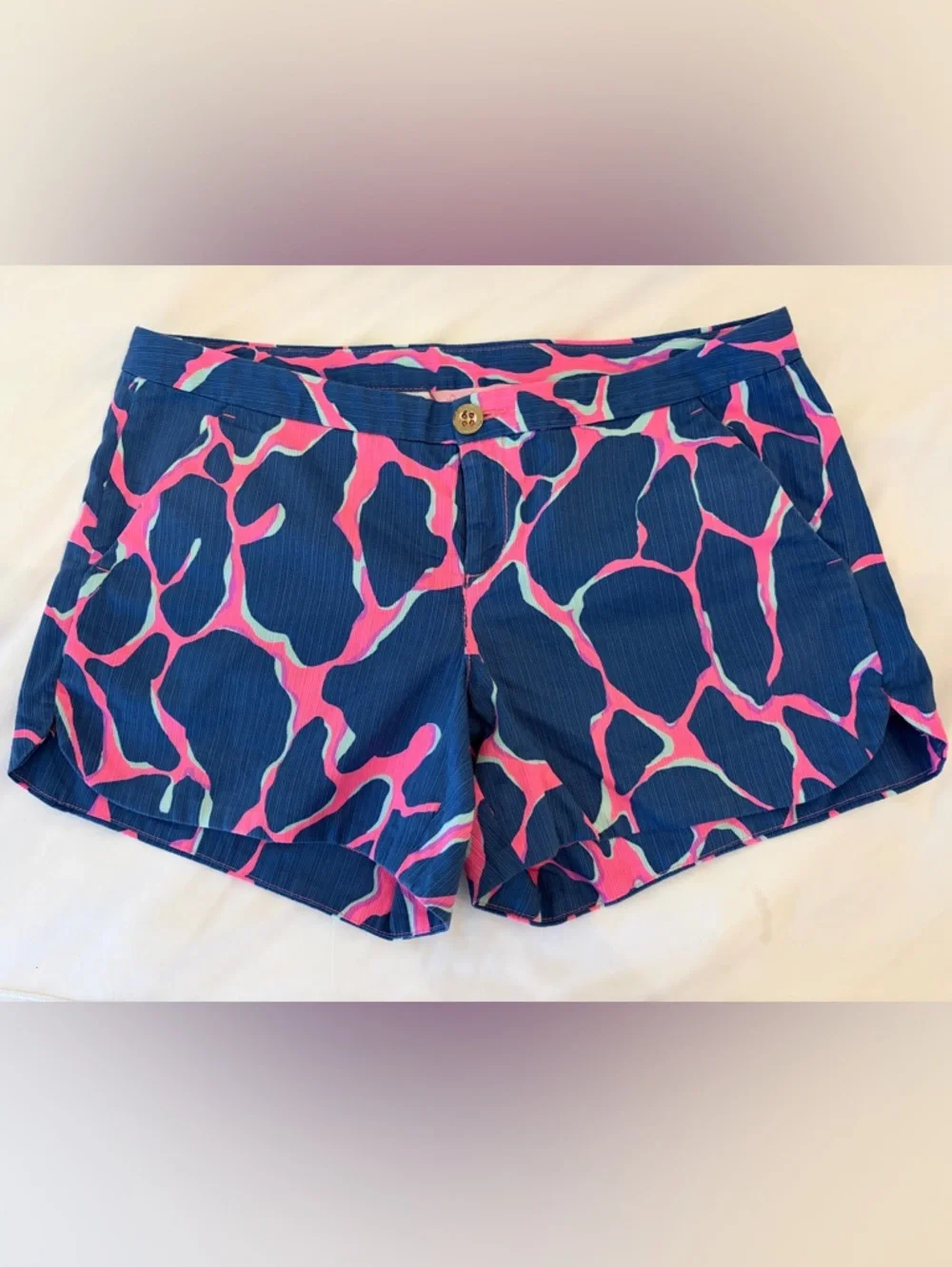 Lilly Pulitzer Short - Picture 1 of 1